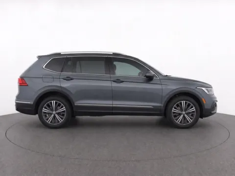More photos of 2018 Volkswagen Tiguan 2.0T SEL at Emich Volkswagen, CO