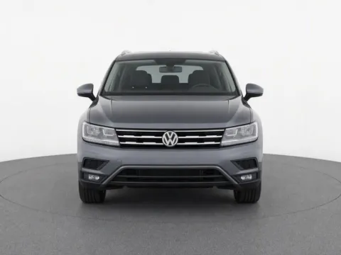 More photos of 2018 Volkswagen Tiguan 2.0T SEL at Emich Volkswagen, CO