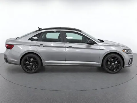 More photos of 2027 Volkswagen Jetta 1.5T SE at Emich Volkswagen, CO