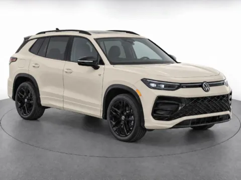 Photos of 2026 Volkswagen Tiguan SE R-Line Black for sale in Denver, CO at Emich Volkswagen
