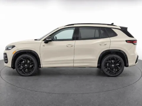Another view of 2026 Volkswagen Tiguan SE R-Line Black for sale in Denver, CO at Emich Volkswagen