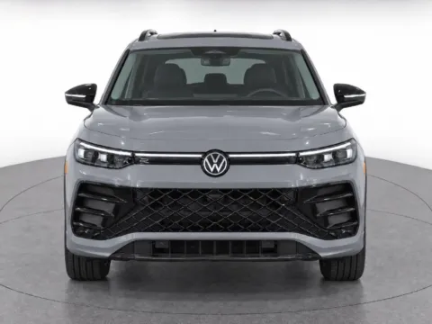 More photos of 2026 Volkswagen Tiguan SE R-Line Black at Emich Volkswagen, CO