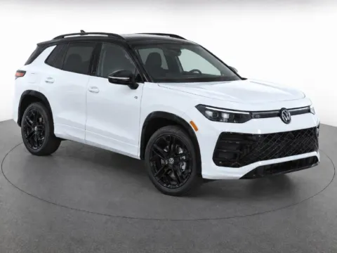 Photos of 2026 Volkswagen Tiguan SE R-Line Black for sale in Denver, CO at Emich Volkswagen
