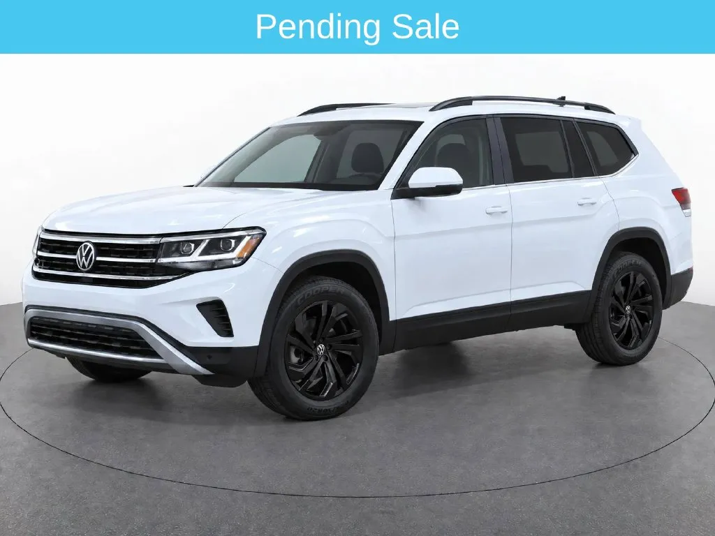 White 2023 Volkswagen Atlas 3.6L V6 SE w/Technology for sale in Denver, CO