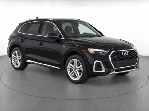 Photos of 2025 Audi Q5 e 55 Premium Plus for sale in Denver, CO at Emich Volkswagen