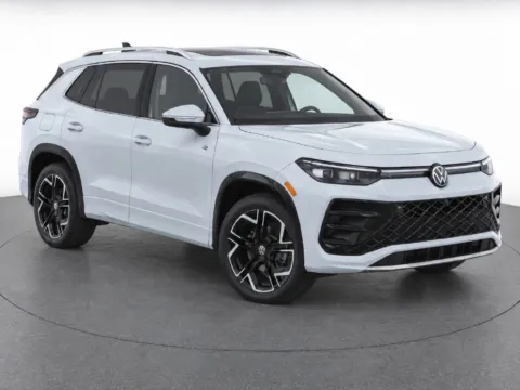 Photos of 2027 Volkswagen Tiguan SEL R-Line Turbo for sale in Denver, CO at Emich Volkswagen