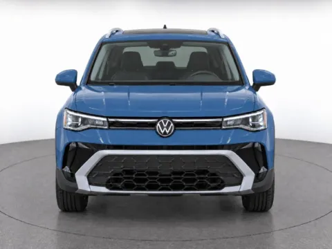 More photos of 2027 Volkswagen Taos 1.5T SE at Emich Volkswagen, CO