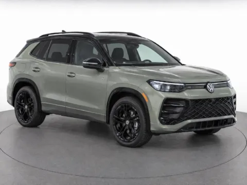 Photos of 2026 Volkswagen Tiguan SE R-Line Black for sale in Denver, CO at Emich Volkswagen