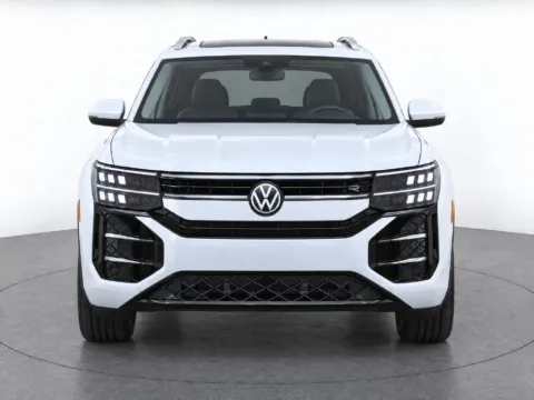 More photos of 2027 Volkswagen Atlas SEL Premium R-Line at Emich Volkswagen, CO