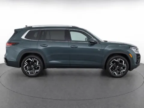 More photos of 2027 Volkswagen Atlas SEL Premium R-Line at Emich Volkswagen, CO