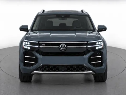 More photos of 2027 Volkswagen Atlas SEL Premium R-Line at Emich Volkswagen, CO