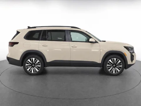 More photos of 2027 Volkswagen Atlas SE w/Technology at Emich Volkswagen, CO