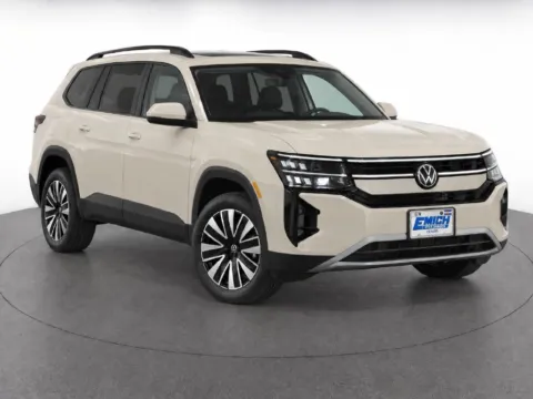Photos of 2027 Volkswagen Atlas SE w/Technology for sale in Denver, CO at Emich Volkswagen