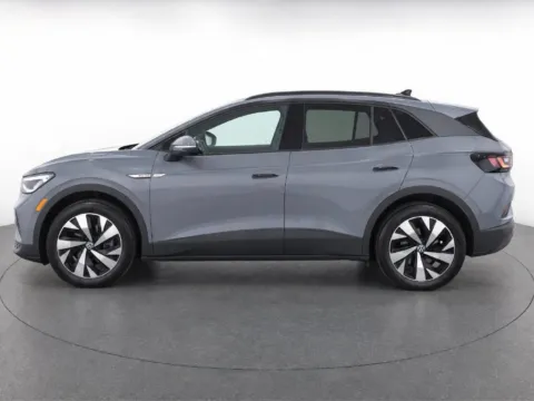 More photos of 2023 Volkswagen ID.4 Pro at Emich Volkswagen, CO