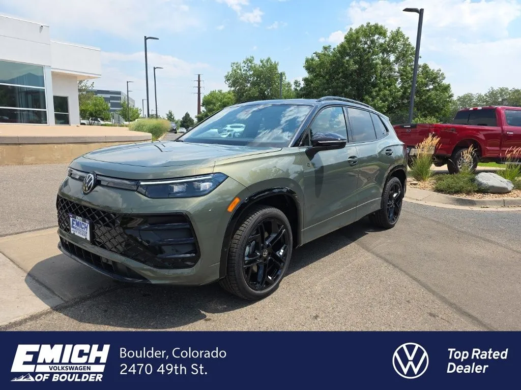 Green 2026 Volkswagen Tiguan 2.0T SE R-Line Black for sale in Boulder, CO