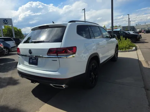 More photos of 2023 Volkswagen Atlas 3.6L V6 SE w/Technology at Emich Volkswagen of Boulder, CO