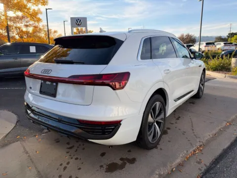More photos of 2024 Audi Q8 e-tron Premium at Emich Volkswagen of Boulder, CO