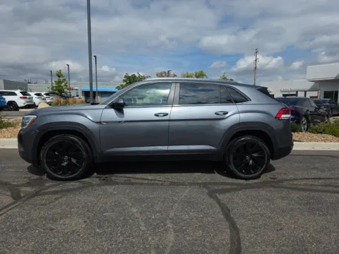 Photos of 2024 Volkswagen Atlas Cross Sport 2.0T SE w/Technology for sale in Boulder, CO at Emich Volkswagen of Boulder