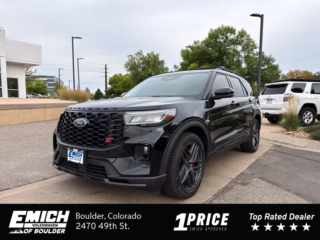 2025 Ford Explorer ST