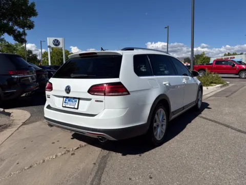 More photos of 2019 Volkswagen Golf Alltrack TSI SEL at Emich Volkswagen of Boulder, CO