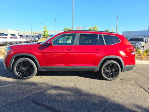 Photos of 2023 Volkswagen Atlas 2.0T SE w/Technology for sale in Boulder, CO at Emich Volkswagen of Boulder