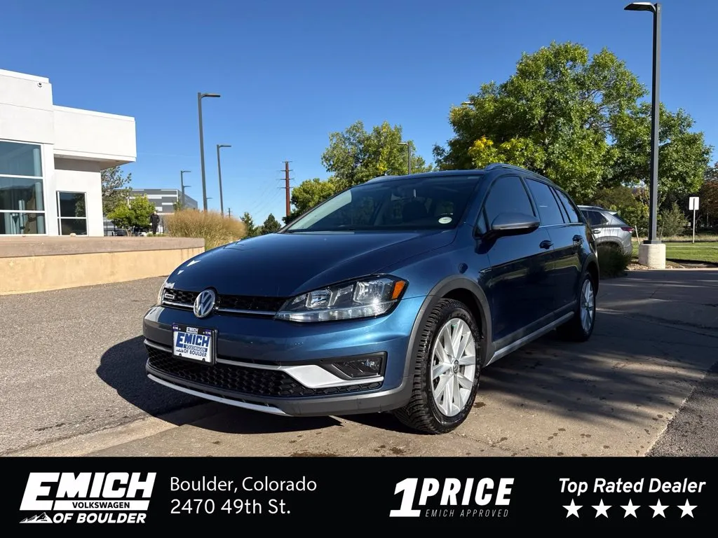 Blue 2018 Volkswagen Golf Alltrack TSI SE 4Motion for sale in Boulder, CO