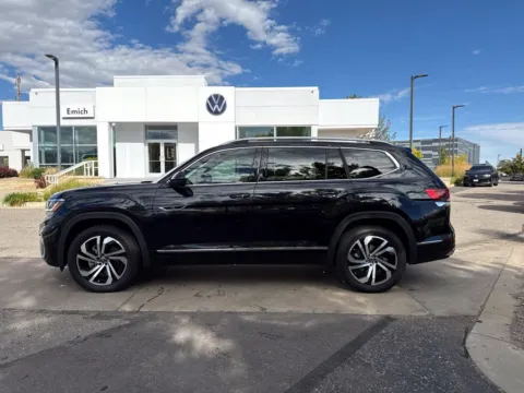 Photos of 2023 Volkswagen Atlas 3.6L V6 SEL Premium R-Line for sale in Boulder, CO at Emich Volkswagen of Boulder