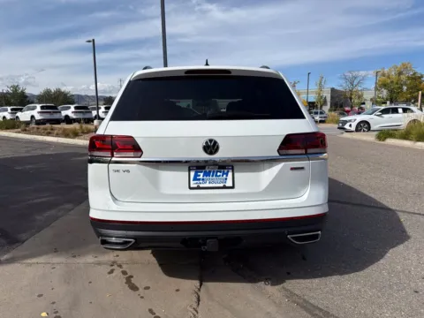 More photos of 2022 Volkswagen Atlas 3.6L V6 SE w/Technology at Emich Volkswagen of Boulder, CO