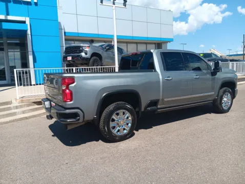 More photos of 2024 Chevrolet Silverado 2500HD High Country at Emich Chevrolet, CO