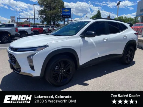 White 2025 Chevrolet Trax ACTIV for sale in Lakewood, CO