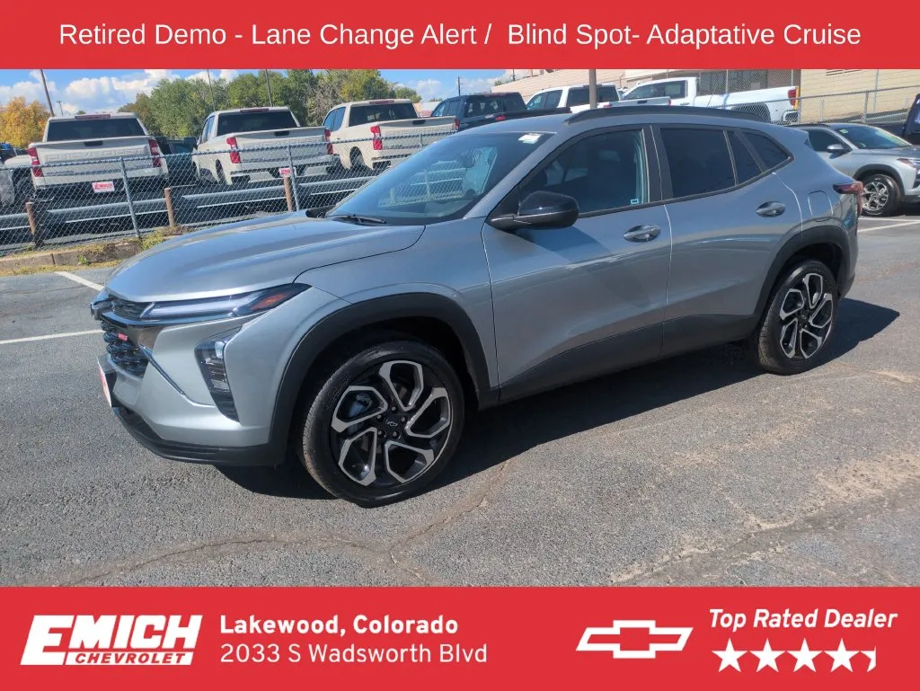 Gray 2026 Chevrolet Trax 2RS for sale in Lakewood, CO
