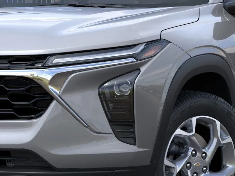 2026 Chevrolet Trax LS - Photo 10