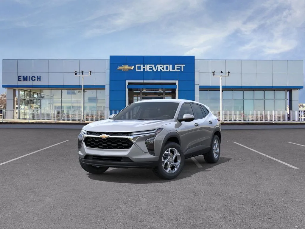 2026 Chevrolet Trax LS - Photo 8