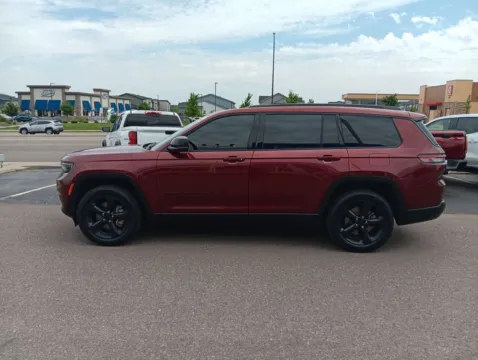 Photos of 2023 Jeep Grand Cherokee L Limited for sale in Lakewood, CO at Emich Chevrolet