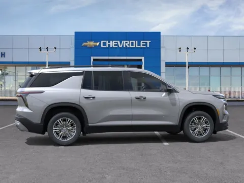 More photos of 2027 Chevrolet Traverse LT at Emich Chevrolet, CO