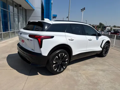 More photos of 2024 Chevrolet Blazer EV RS at Emich Chevrolet, CO