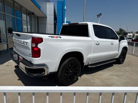 More photos of 2023 Chevrolet Silverado 1500 LT at Emich Chevrolet, CO