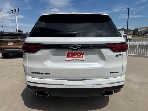 More photos of 2023 Chevrolet Traverse Premier at Emich Chevrolet, CO