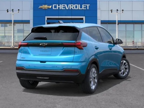 More photos of 2027 Chevrolet Bolt EV LT at Emich Chevrolet, CO