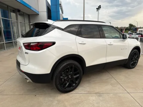 More photos of 2022 Chevrolet Blazer LT at Emich Chevrolet, CO