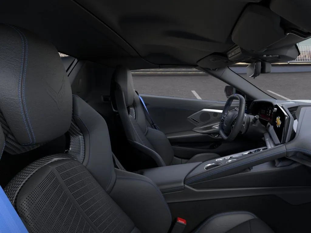 2027 Chevrolet Corvette 2LT - Photo 17
