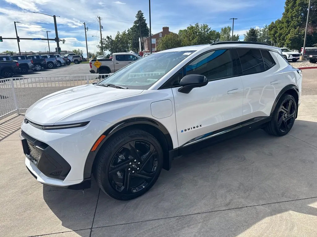 Unknown 2025 Chevrolet Equinox EV RS for sale in Lakewood, CO