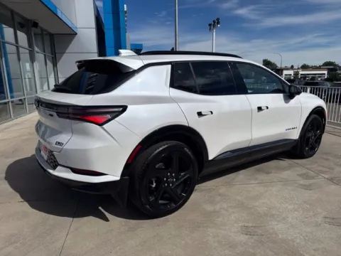 More photos of 2025 Chevrolet Equinox EV RS at Emich Chevrolet, CO