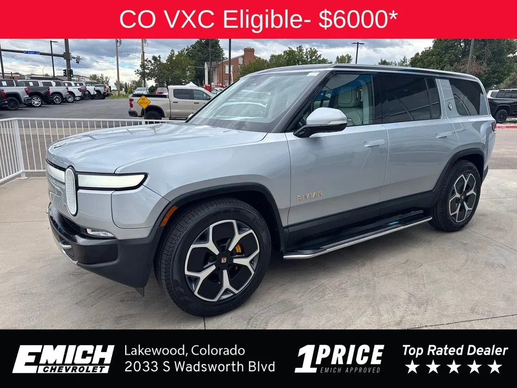 Silver 2023 Rivian R1S Adventure Quad Motor Large Pack for sale in Lakewood, CO