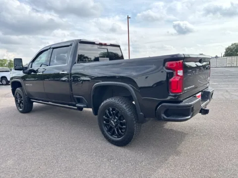 Another view of 2022 Chevrolet Silverado 3500 HD High Country for sale in Lakewood, CO at Emich Chevrolet