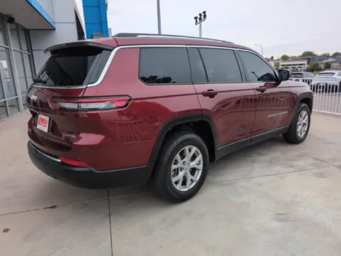 More photos of 2022 Jeep Grand Cherokee L Limited at Emich Chevrolet, CO