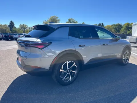 More photos of 2025 Chevrolet Equinox EV LT at Emich Chevrolet, CO