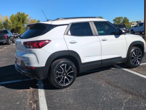 More photos of 2021 Chevrolet TrailBlazer ACTIV at Emich Chevrolet, CO