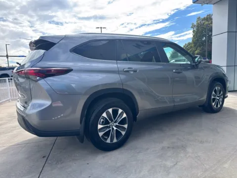 More photos of 2026 Toyota Highlander XLE at Emich Chevrolet, CO