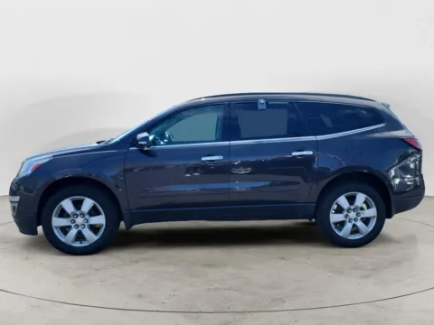 More photos of 2016 CHEVROLET TRAVERSE 1LT at AutoZoom, MO